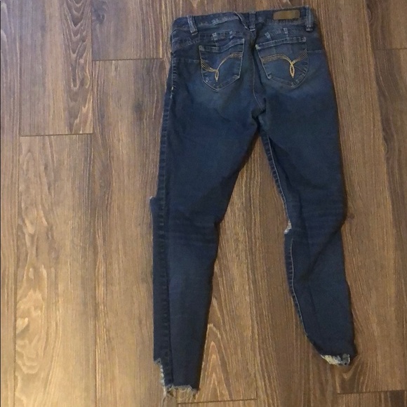 Ripped YMI Jeans - Picture 3 of 4